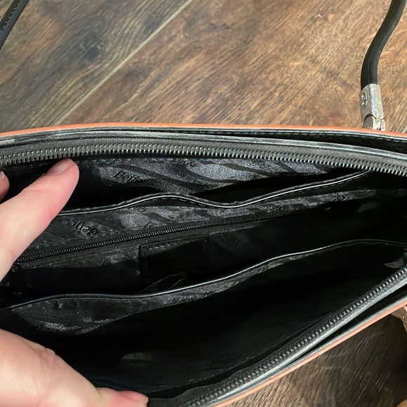 𝅺beijo patent leather Handbag purse bundle - Picture 8 of 10